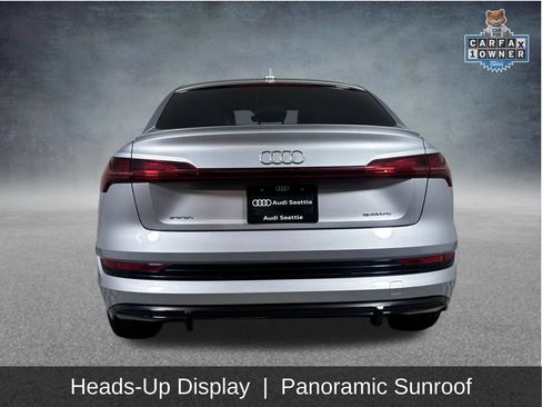 Used 2023 Audi e-tron Prestige w/ Prestige Package AWD/4WD image 8