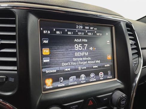 Used 2014 Jeep Grand Cherokee Limited AWD/4WD image 20