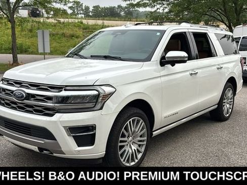 Used 2023 Ford Expedition Max Platinum AWD/4WD image 3