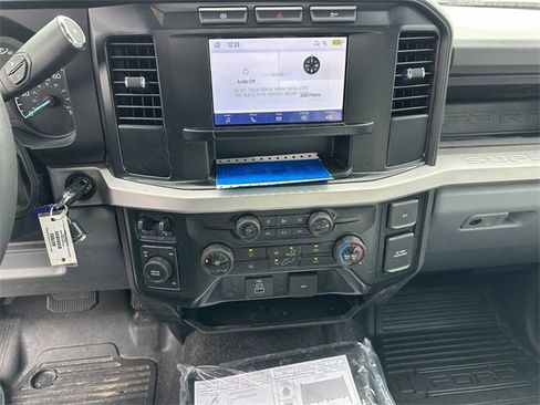 New 2024 Ford F550 4x4 Regular Cab Super Duty image 21