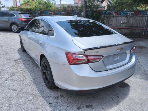 Used 2021 Chevrolet Malibu LT FWD image 5