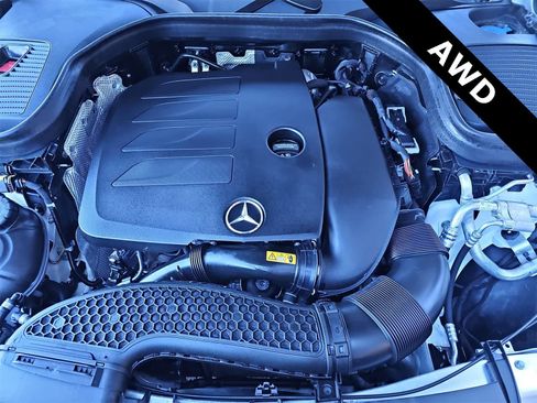 Used 2022 Mercedes-Benz GLC 300 4MATIC w/ Premium Package Lite image 13