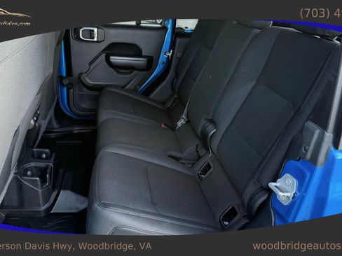 Used 2020 Jeep Gladiator Sport w/ Quick Order Package 24S image 32