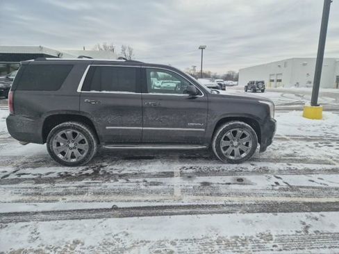 Used 2016 GMC Yukon Denali w/ Open Road Package image 4