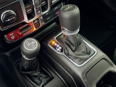 New 2026 Jeep Gladiator Mojave AWD/4WD image 23