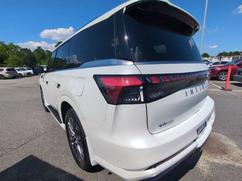 Used 2026 INFINITI QX80 Luxe w/ Cargo Package RWD image 7