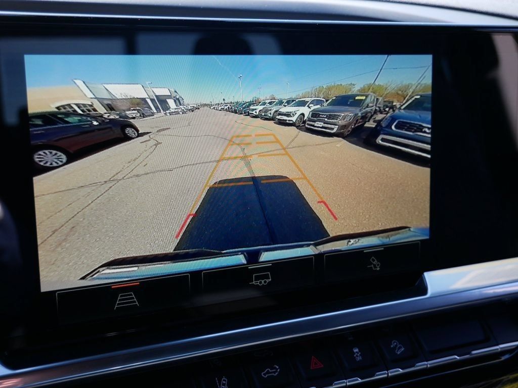 New 2026 GMC Sierra 2500 SLE w/ SLE Value Package; AWD/4WD image 18