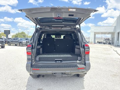 Certified 2025 Toyota 4Runner TRD Off-Road Premium w/ Tow Technology Package AWD/4WD image 20