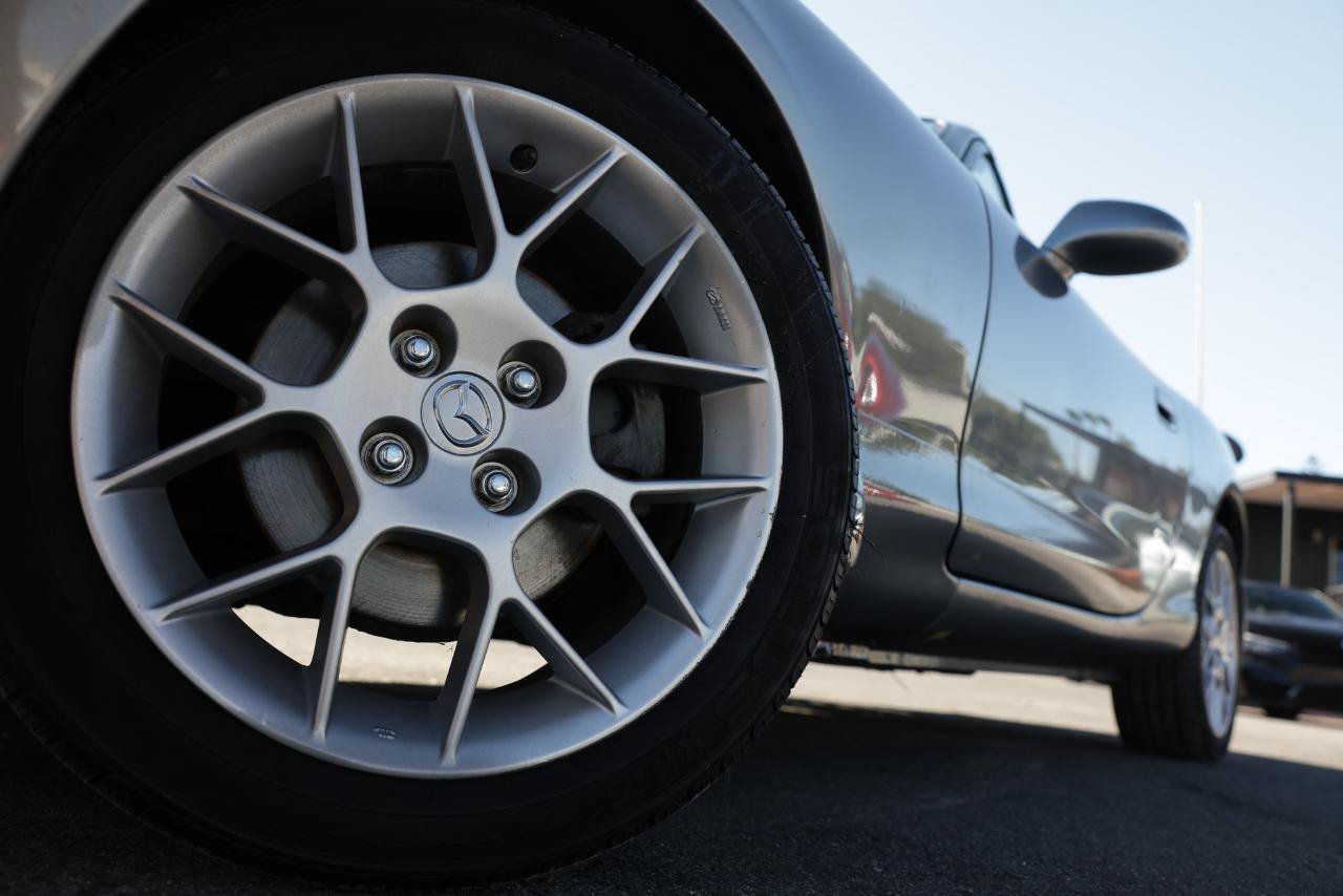 Used 2002 MAZDA MX-5 Miata SE RWD image 29