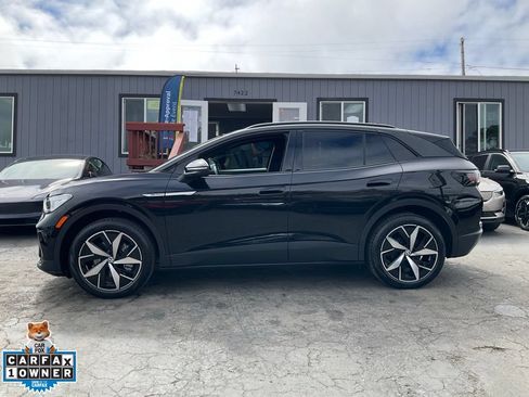 Used 2023 Volkswagen ID.4 Pro S AWD/4WD image 5