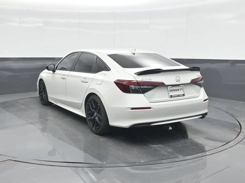 Used 2025 Honda Civic Sport image 22