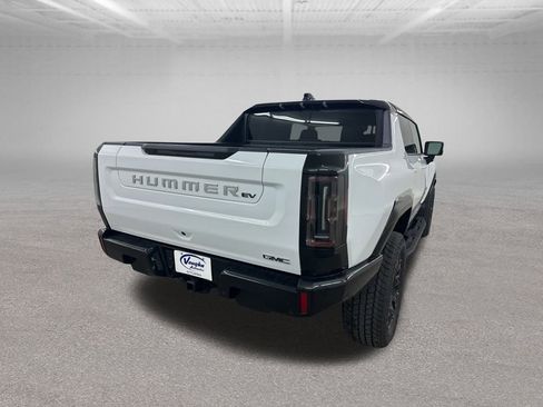 New 2026 GMC Hummer EV 4x4 Crew Cab image 10