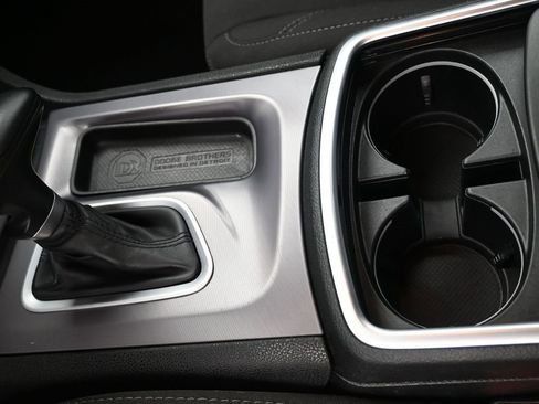 Used 2023 Dodge Charger SXT image 15