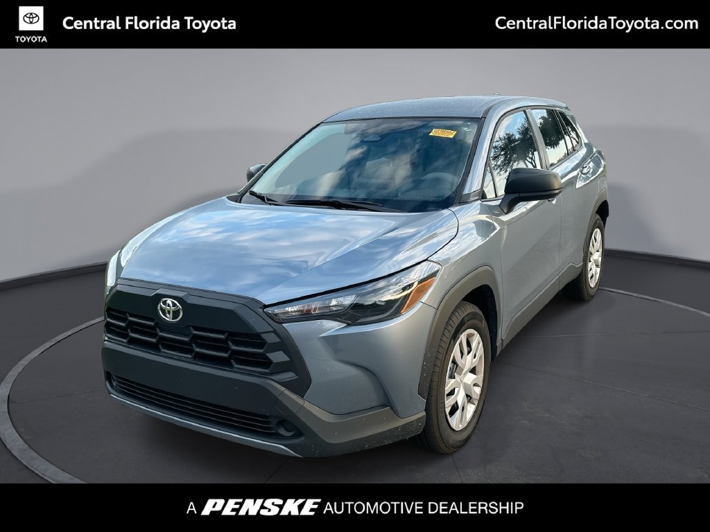 Used 2026 Toyota Corolla Cross L FWD image 1