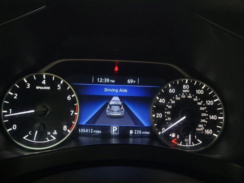 Used 2019 Nissan Murano S FWD image 23