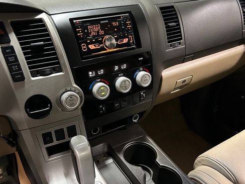 Used 2008 Toyota Tundra Limited image 13