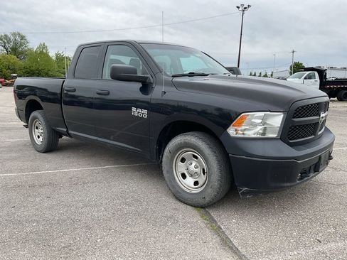 Used 2018 RAM 1500 Tradesman w/ Popular Equipment Group AWD/4WD image 2