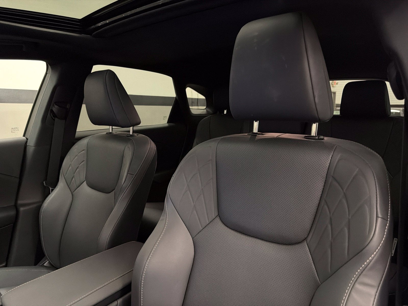 Used 2025 Lexus RX 350 FWD w/ Technology Package image 26