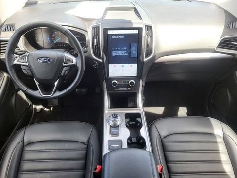 Certified 2024 Ford Edge SEL w/ Convenience Package AWD/4WD image 14