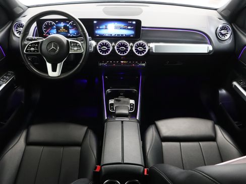 Used 2020 Mercedes-Benz GLB 250 4MATIC image 31