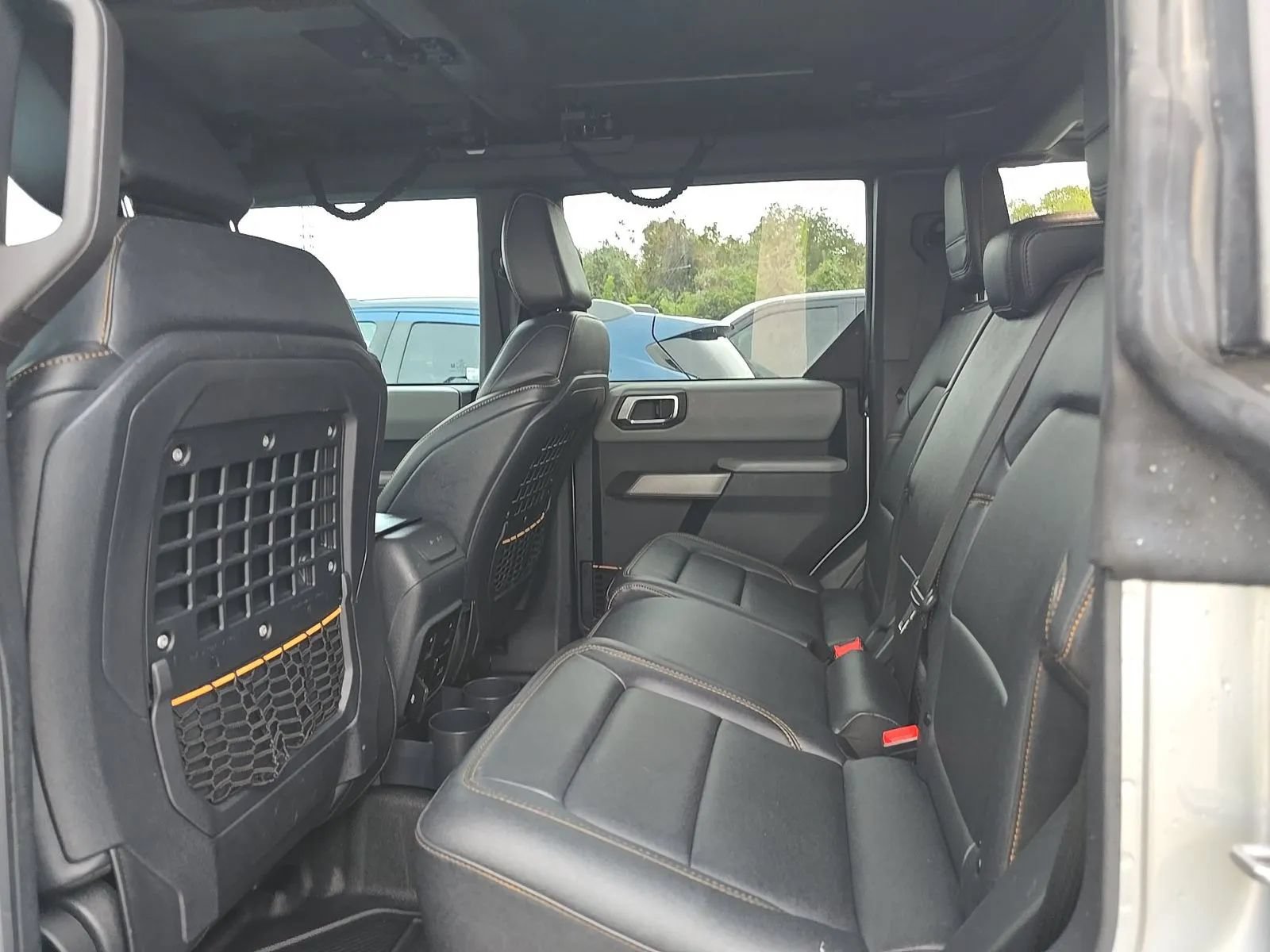 Used 2022 Ford Bronco Badlands w/ Sasquatch Package AWD/4WD image 8