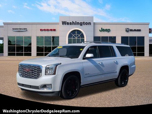 Used 2020 GMC Yukon XL Denali w/ Open Road Package image 1