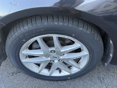 Used 2011 Ford Fusion SEL w/ 301A Rapid Spec Order Code image 22