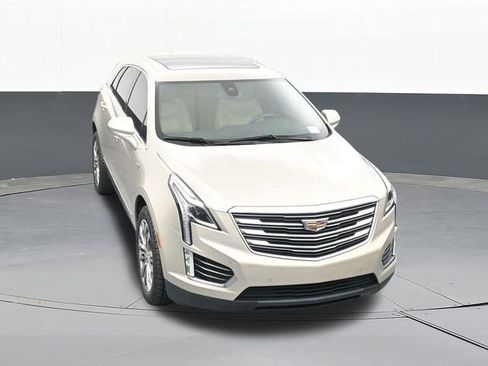 Used 2017 Cadillac XT5 Premium Luxury image 64