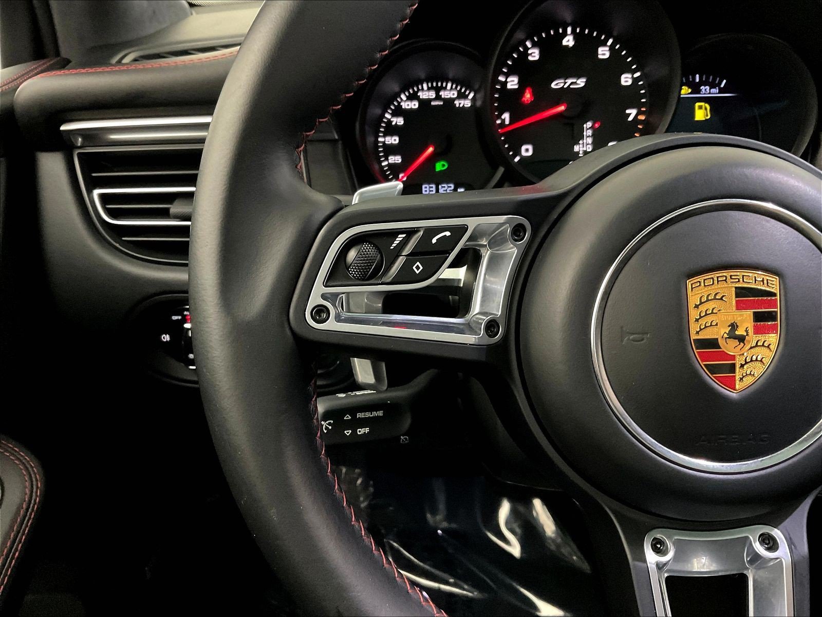 Used 2020 Porsche Macan GTS AWD/4WD image 11