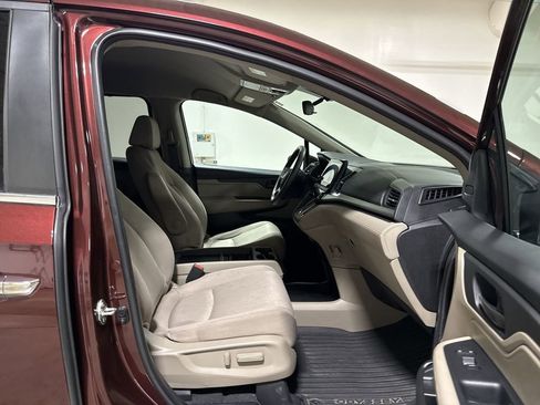 Used 2020 Honda Odyssey EX image 21