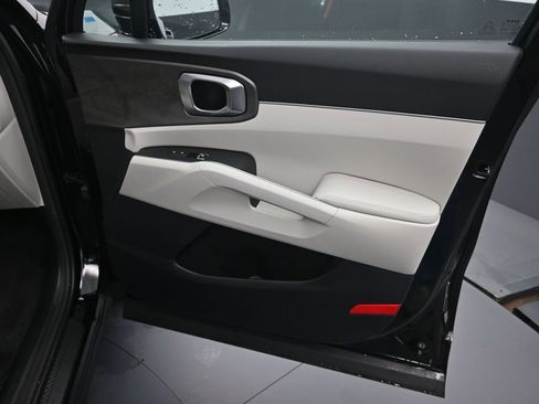 New 2025 Kia Sorento X-Line EX AWD/4WD image 40