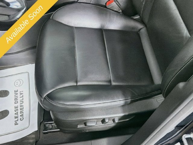 Used 2023 Cadillac XT4 Luxury AWD/4WD image 18