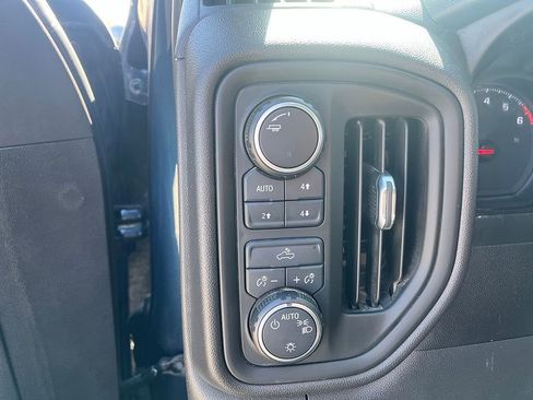 Used 2021 Chevrolet Silverado 1500 Custom Trail Boss w/ LPO, Dark Essentials Package AWD/4WD image 14