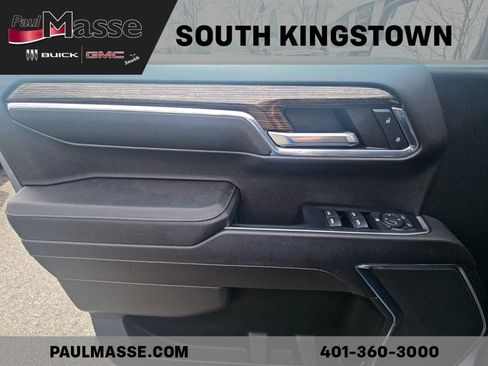 Used 2023 GMC Sierra 1500 Elevation image 11