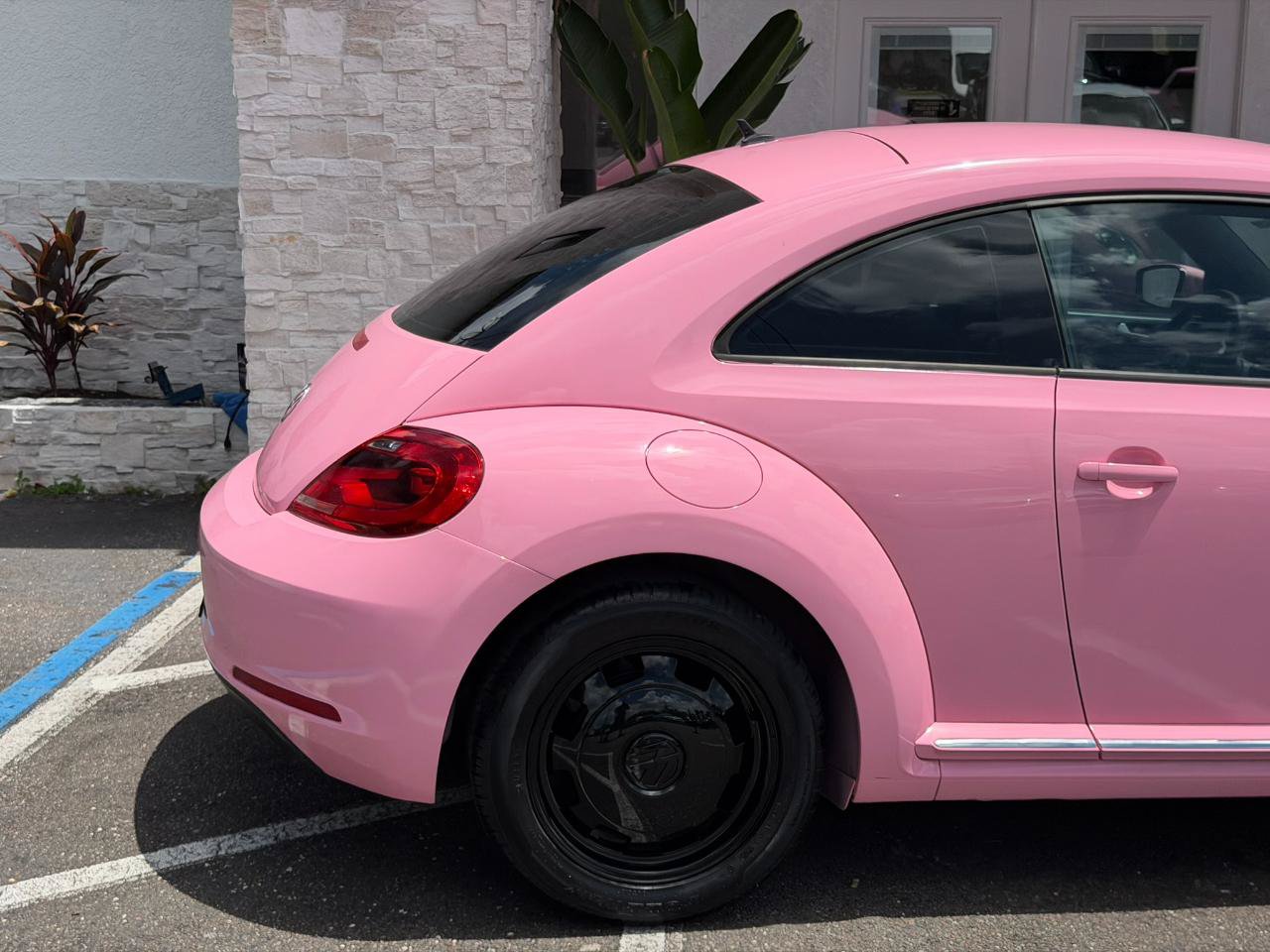 Used 2013 Volkswagen Beetle 2.5 FWD image 13