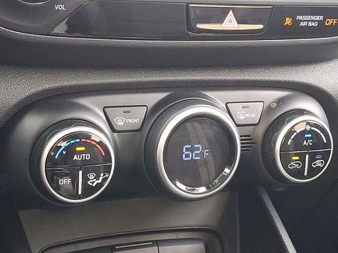 Certified 2026 Hyundai Venue SEL FWD image 16