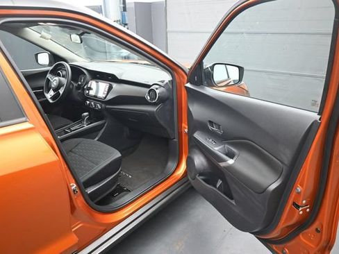 Used 2024 Nissan Kicks SV FWD image 10