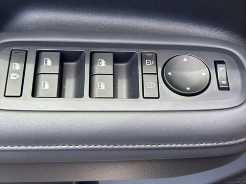 New 2025 Hyundai Santa Fe SEL image 18