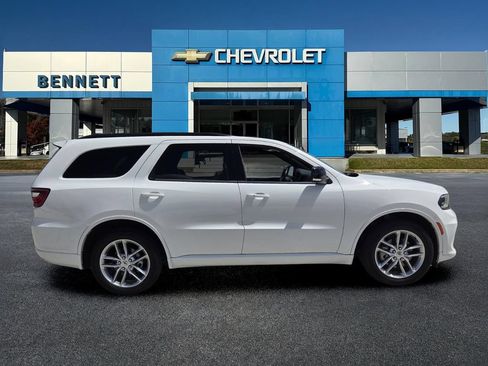 Used 2024 Dodge Durango GT AWD/4WD image 8