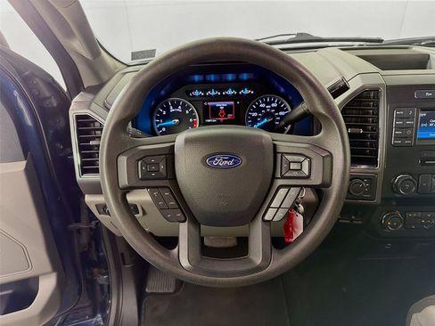 Used 2019 Ford F250 XLT AWD/4WD image 3