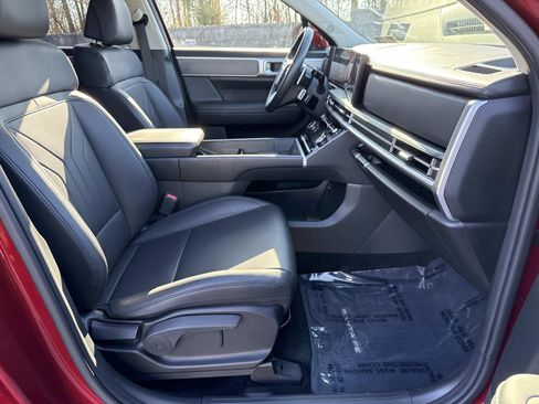 Used 2024 Hyundai Santa Fe SEL image 25