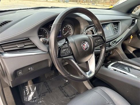 Used 2023 Buick Enclave Essence w/ Experience Buick Package image 19