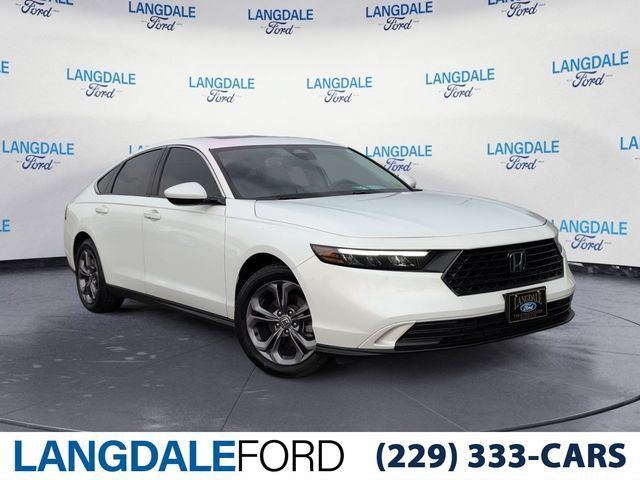 Used 2024 Honda Accord EX image 1