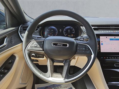 New 2026 Jeep Grand Cherokee L Limited w/ Limited Altitude Package image 12