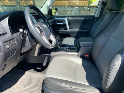 Used 2024 Toyota 4Runner SR5 Premium w/ Moonroof Package AWD/4WD image 12