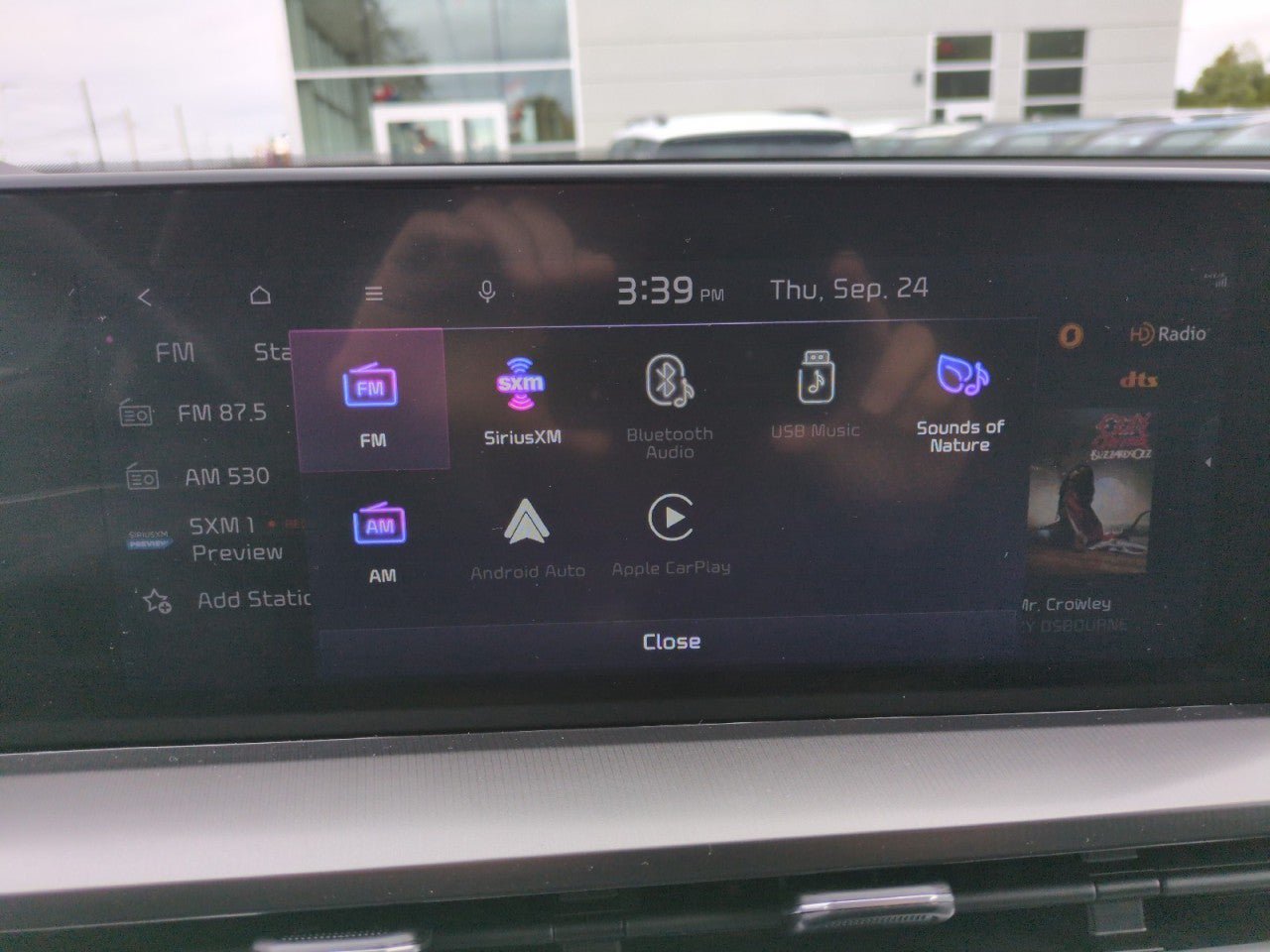 Certified 2024 Kia Telluride S w/ S Sunroof Package FWD image 19