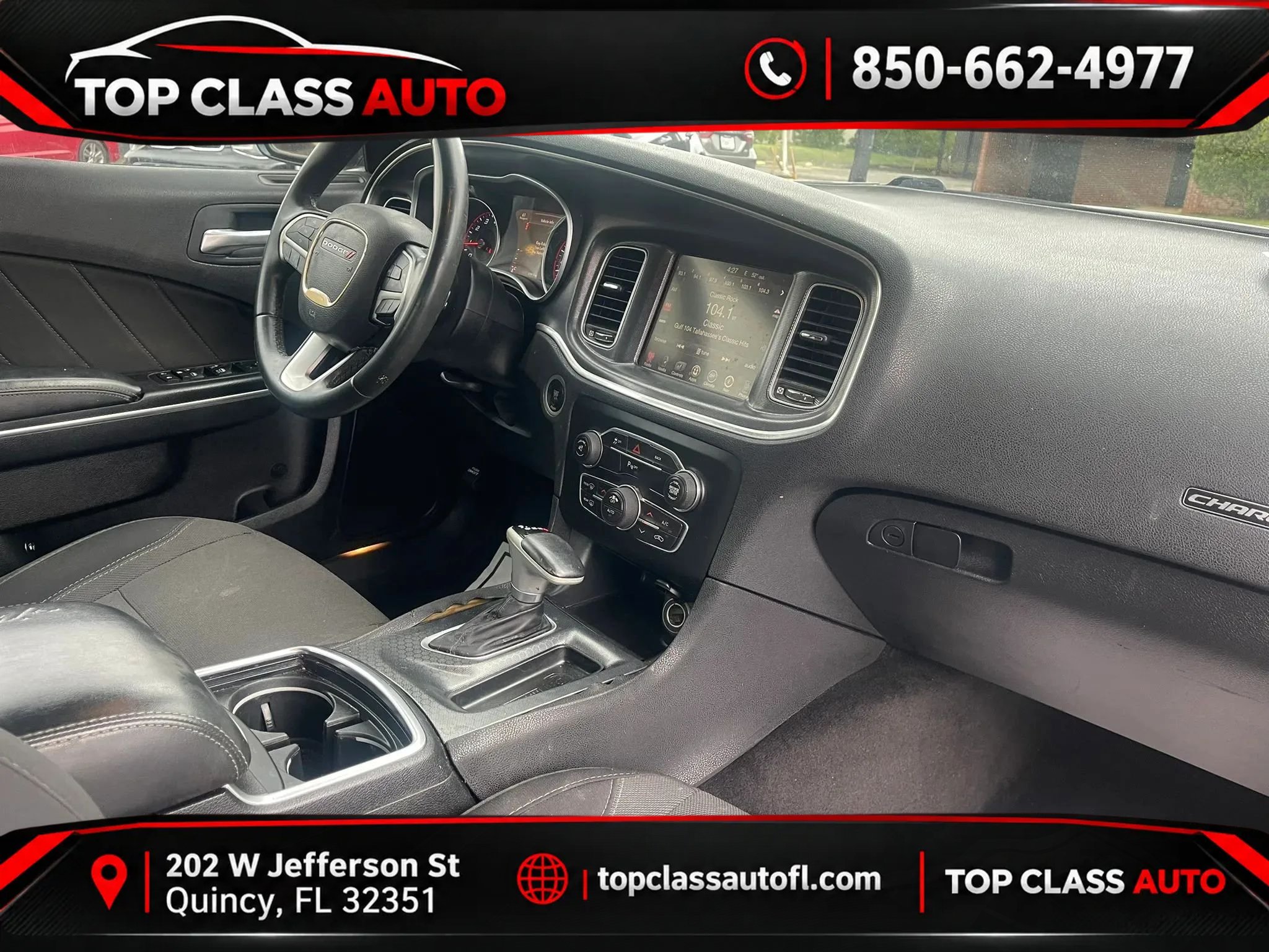Used 2015 Dodge Charger SXT w/ Driver Confidence Group RWD image 11