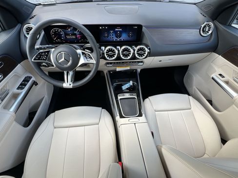 New 2026 Mercedes-Benz GLA 250 4MATIC image 13