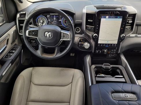 Used 2022 RAM 1500 Limited AWD/4WD image 13