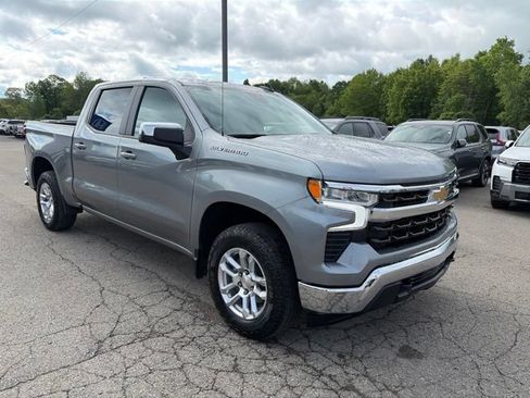 Used 2023 Chevrolet Silverado 1500 LT AWD/4WD image 9